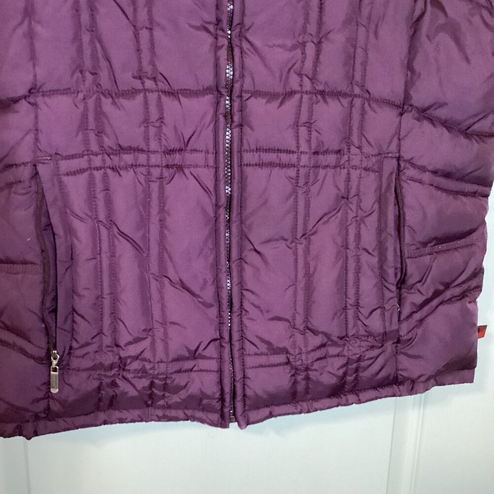 Woolrich Women's Quilted Puffer Vest Dark Wineberry Full Zip Size L Pockets Warm - Picture 3 of 9